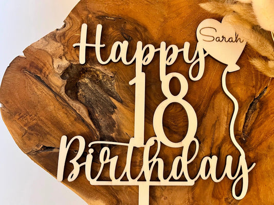 Cake topper personalisiert mit Namen zum Geburtstag. Hergestellt aus hochwertigem Holz in handarbeit.