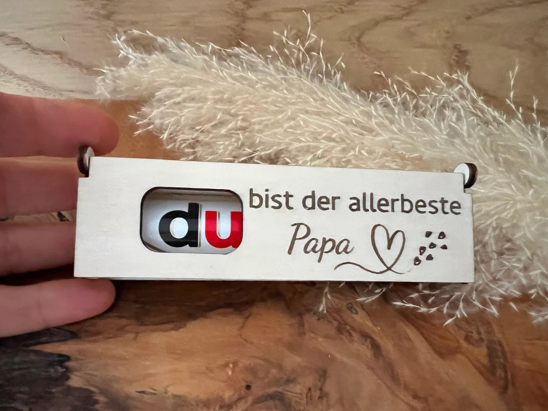 Duplo Geschenkbox aus Holz graviert mit dem Spruch: Du bist der allerbeste Papa.