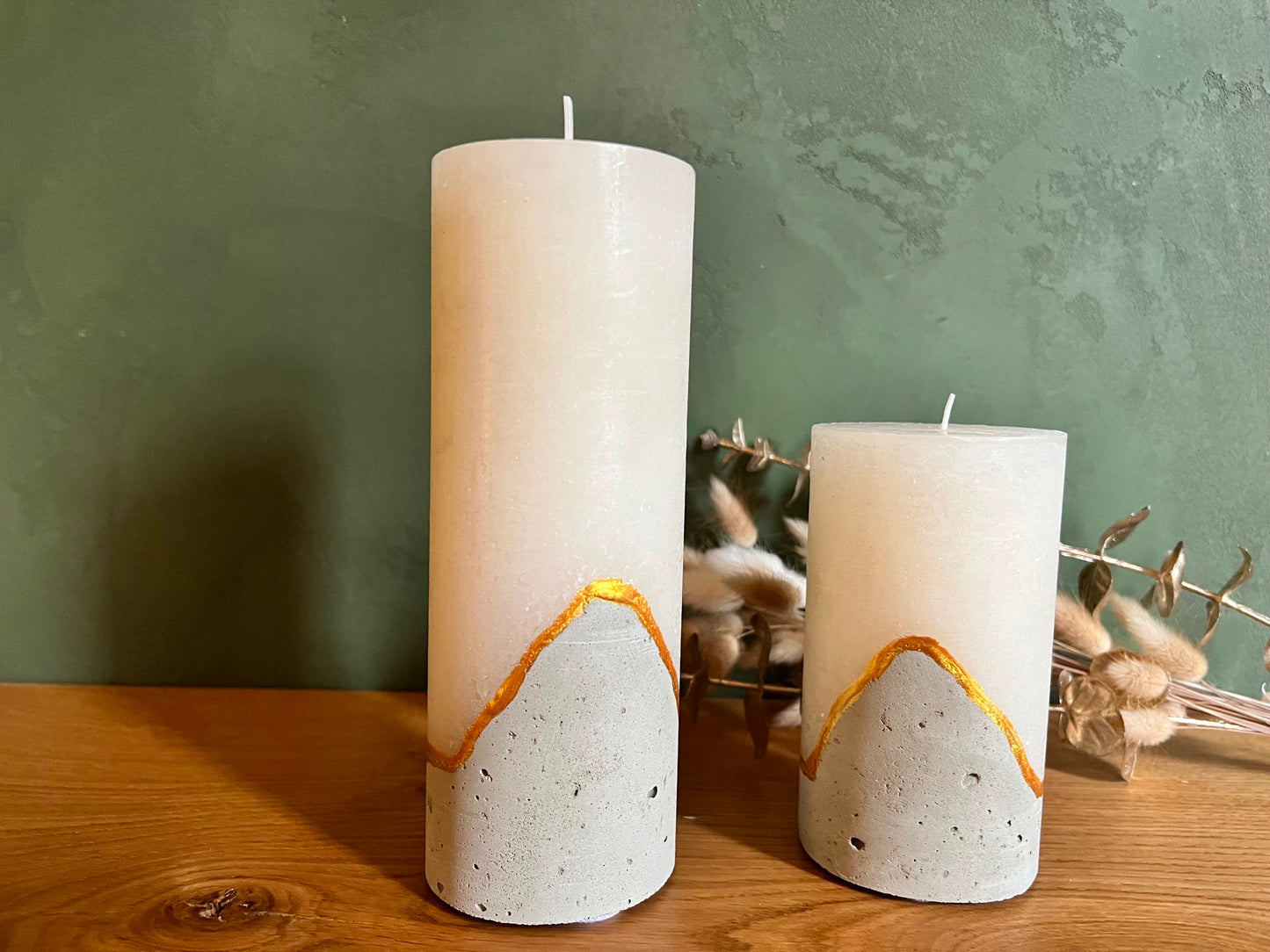 Candles with concrete base