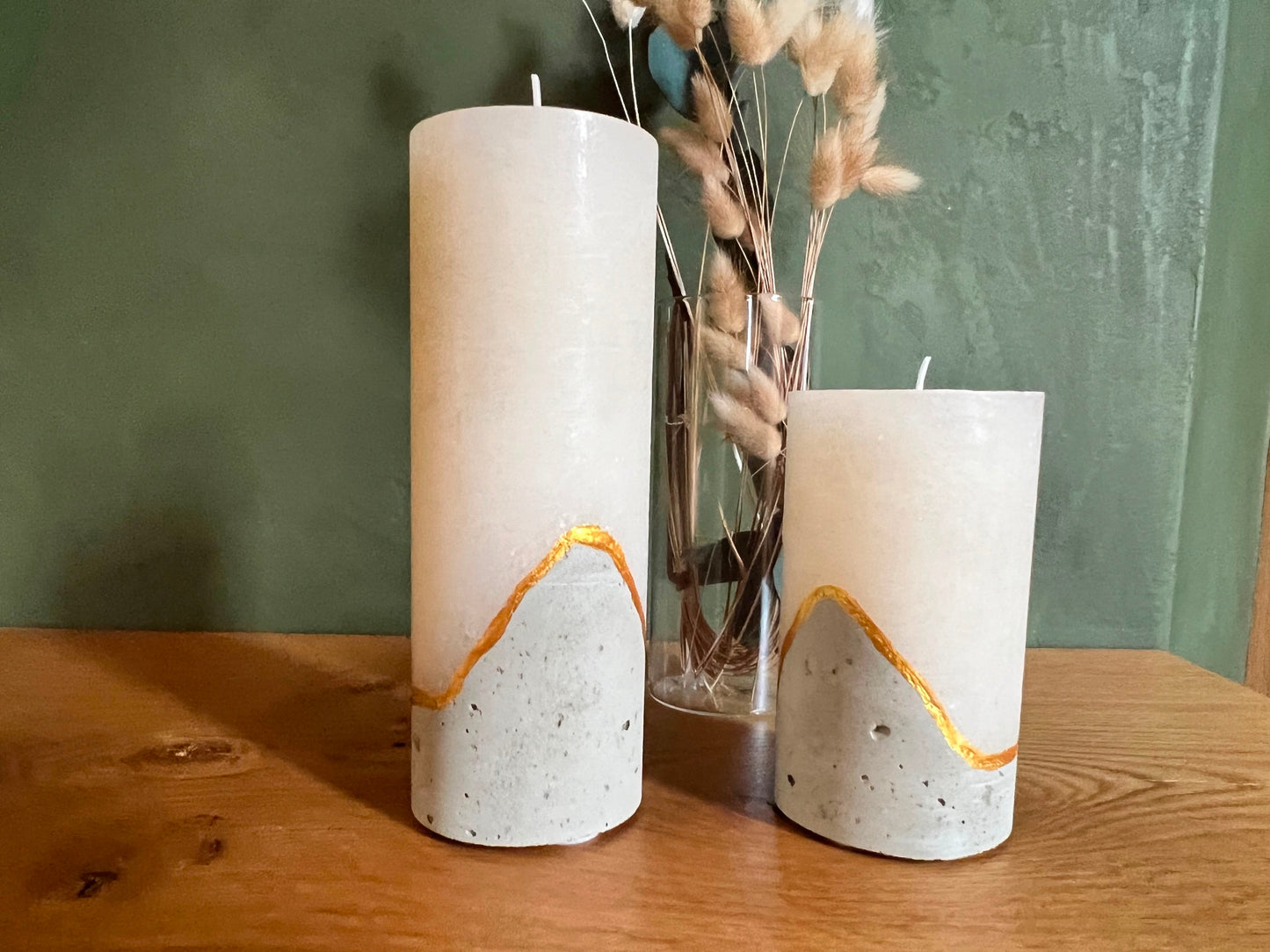 Candles with concrete base